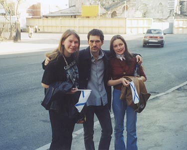 p14.jpg (21617 bytes)